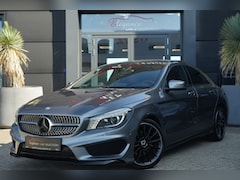 Mercedes-Benz CLA-Klasse - 180 AMG 123pk Panoramadak/Navigatie/Stoelverwarming