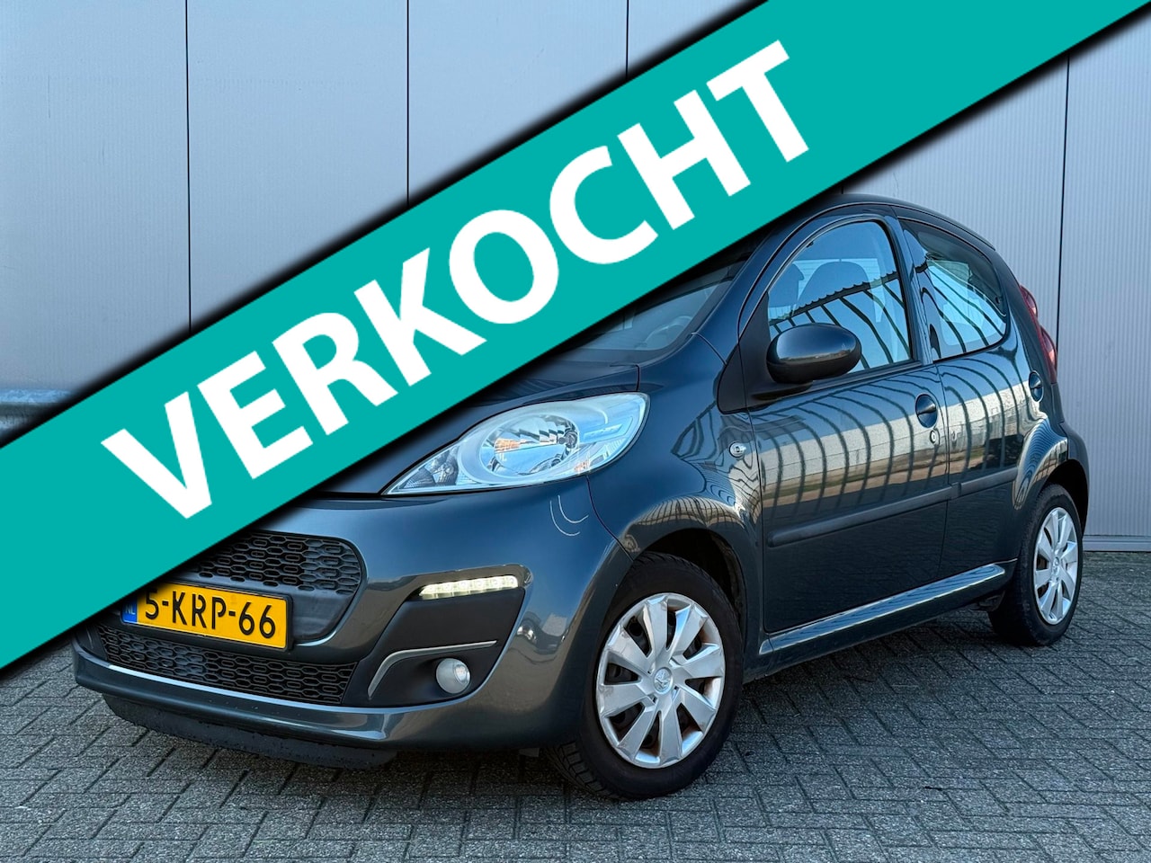 Peugeot 107 - 1.0 Active | Airco | Elektrische ramen | Radio CD | NIEUWE APK! - AutoWereld.nl