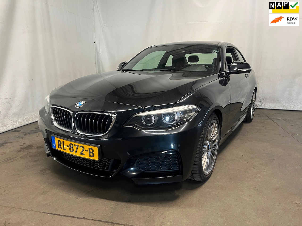 BMW 2-serie Coupé - 218i Executive - BPM - Diefstalschade - Schade - AutoWereld.nl