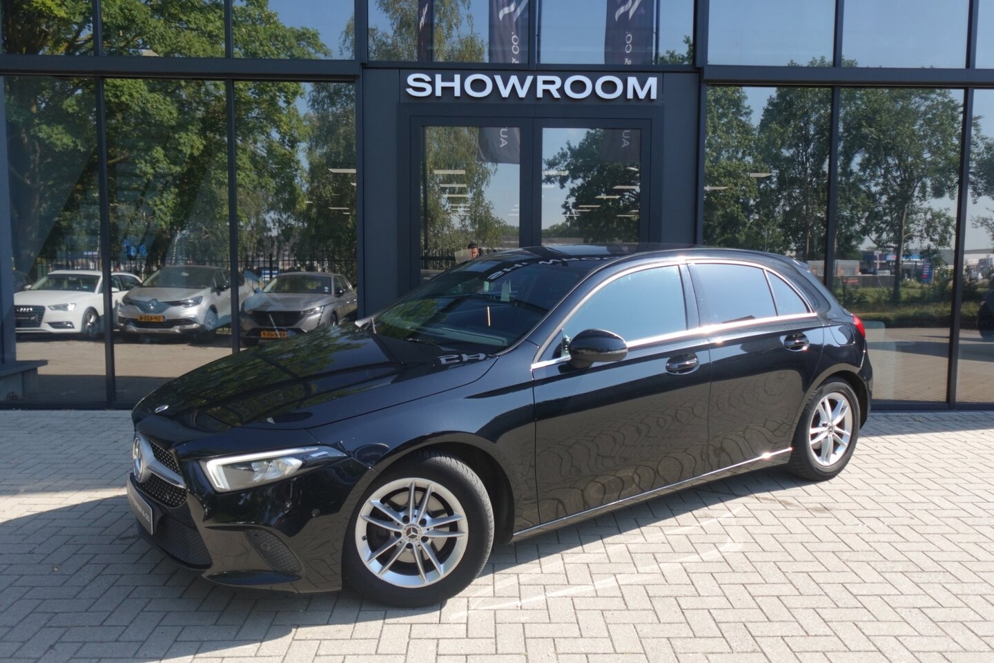 Mercedes-Benz A-klasse - 180 d Business Solution Limited NAVI CAMERA LED VOL - AutoWereld.nl