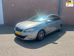 Peugeot 308 SW - 1.2 PureTech Blue Lease Executive