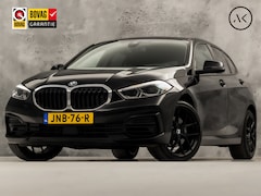 BMW 1-serie - 116i High Executive Automaat (APPLE CARPLAY, NAVIGATIE, CLIMATE, GETINT GLAS, PARKEERSENSO