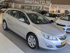 Opel Astra Sports Tourer - 1.4 Cosmo Airco, Cruise Control, Stuurbekrachtiging