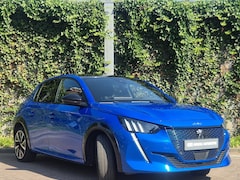 Peugeot e-208 - EV GT 350 50 kWh | Warmtepomp | ACC | 11 kW 3-fasen | Alcantara | Camera | Bleu Vertigo