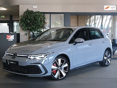 Volkswagen Golf - 8 1.4 eHybrid GTE 245PK Led Trekhaak HuD ACC Navi Virtual Keyless