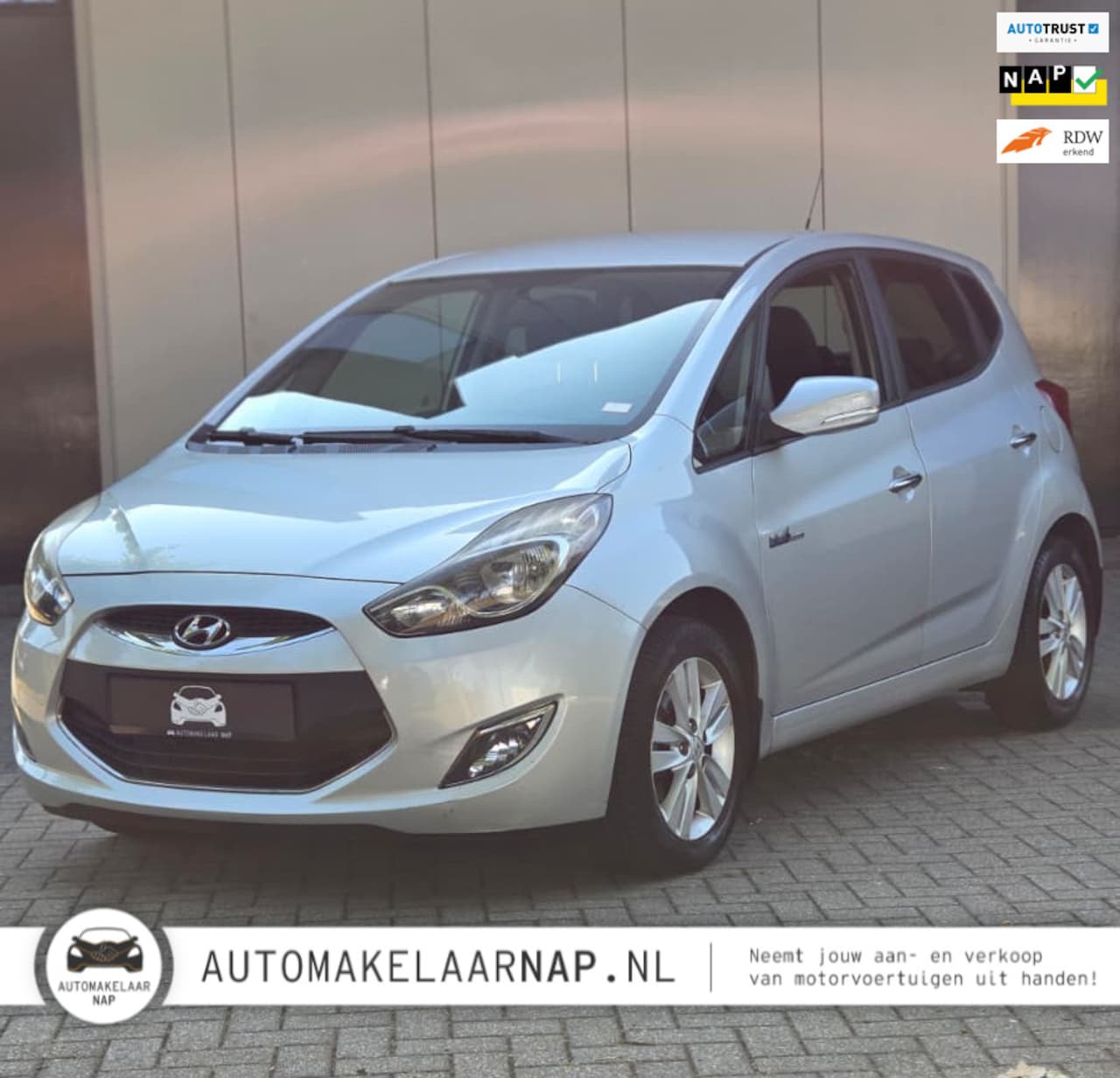 Hyundai ix20 - 1.4i i-Vision / Org. NL / 1 jaar APK / Airco / 90 PK / - AutoWereld.nl