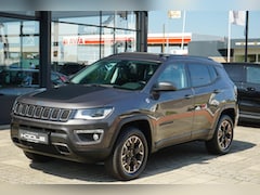 Jeep Compass - 4xe 240 Plug-in Hybrid Electric Trailhawk | PANO | LED