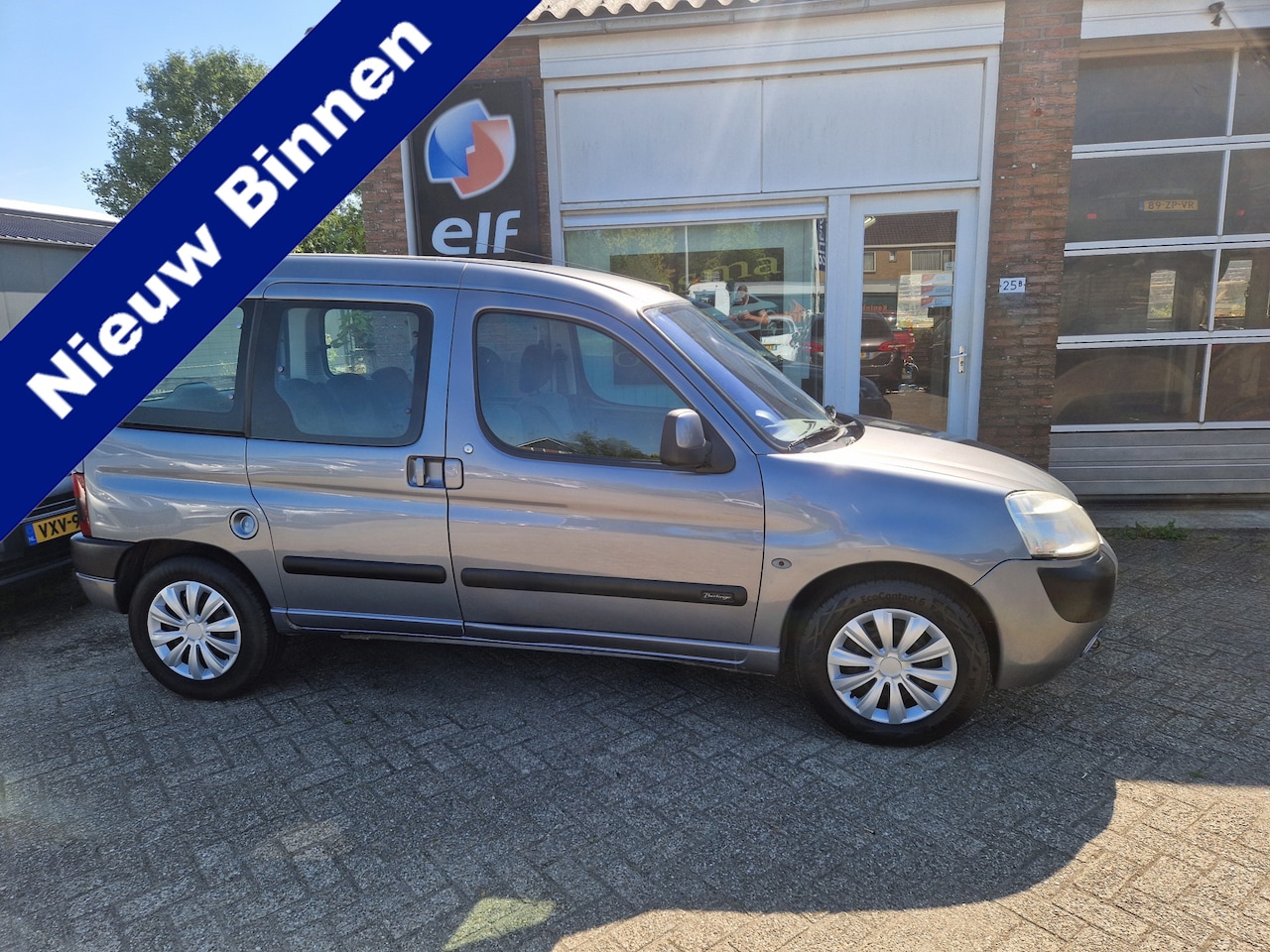 Citroën Berlingo - 1.6i Multispace "Nouvelles Frontières" Airco - Cruise - Apk 09-05-2027 !! - AutoWereld.nl
