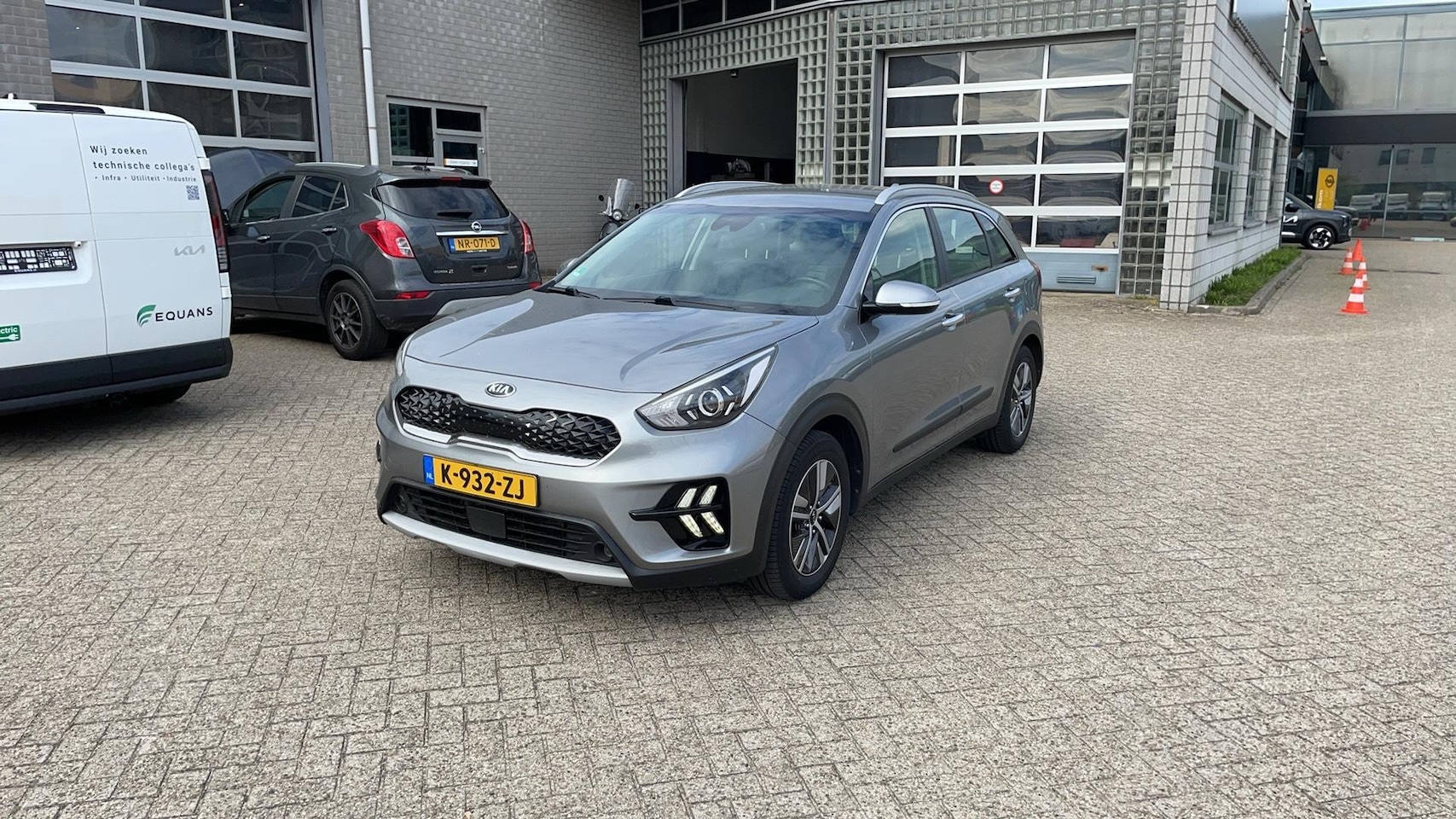 Kia Niro - 1.6 GDi Hybrid DynamicLine | Trekhaak | Navigatie | Camera | - AutoWereld.nl