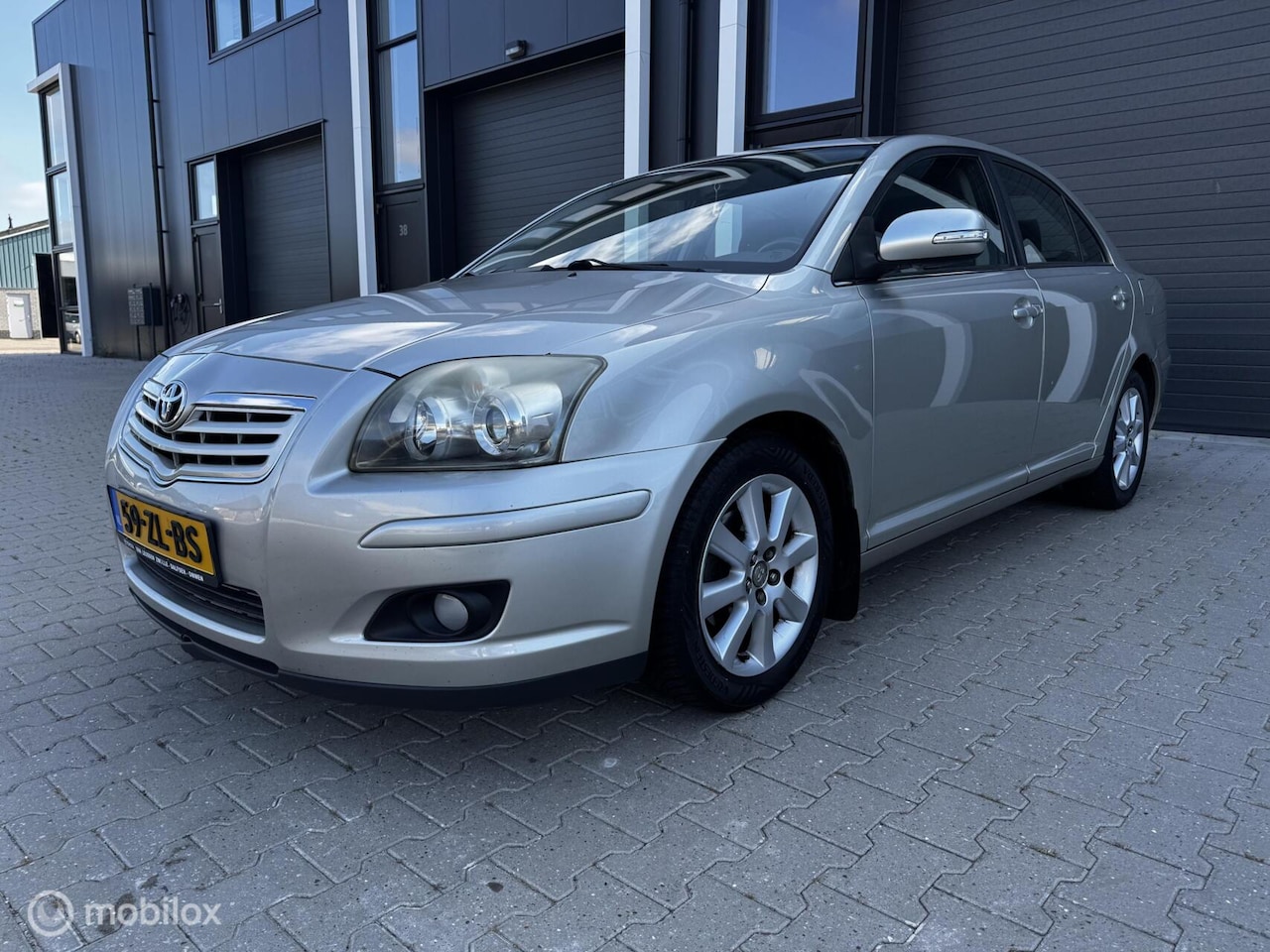 Toyota Avensis - 1.8 VVTi Luna 2008. (Airco-NAP-APK) - AutoWereld.nl