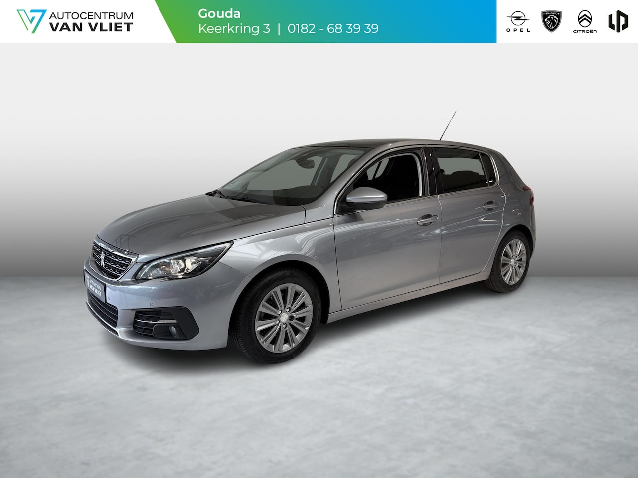 Peugeot 308 - 1.2 PureTech Allure | 130pk | Panoramadak | Trekhaak | Climate Control | Parkeersensoren | - AutoWereld.nl