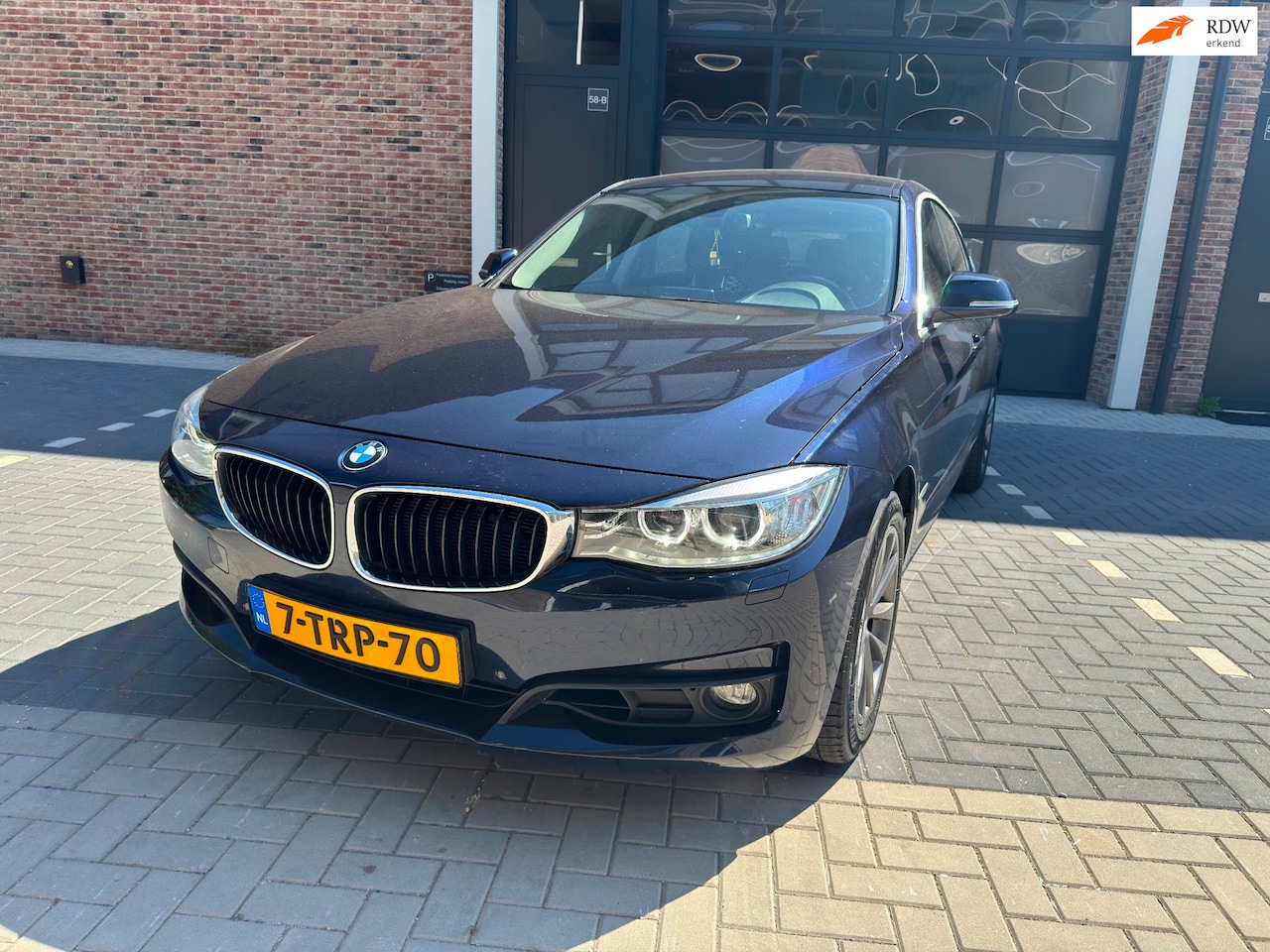BMW 3-serie Gran Turismo - 320i High Executive 320i High Executive - AutoWereld.nl
