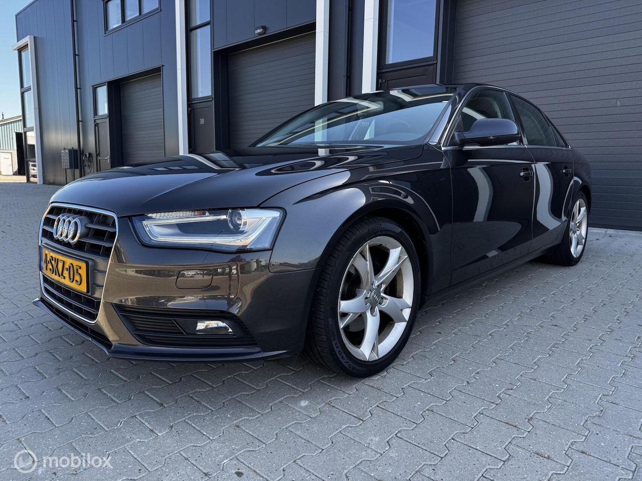 Audi A4 Limousine - 1.8 TFSIe Edition 2013 - AutoWereld.nl