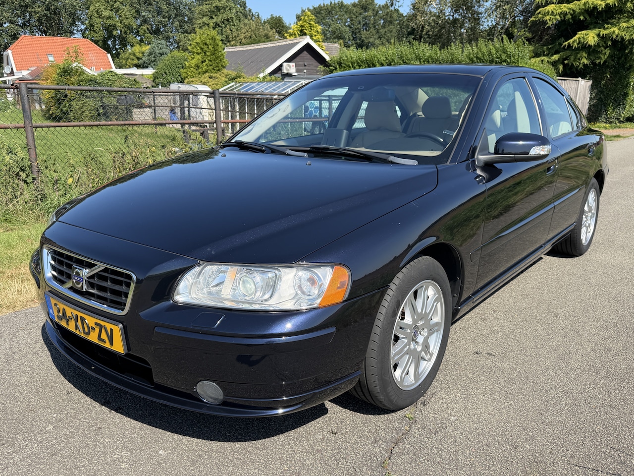 Volvo S60 - 2.5T Momentum Xenon/Navi/ECC/Cruise/ NL-AUTO! - AutoWereld.nl
