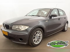 BMW 1-serie - 116I Business Line Leer