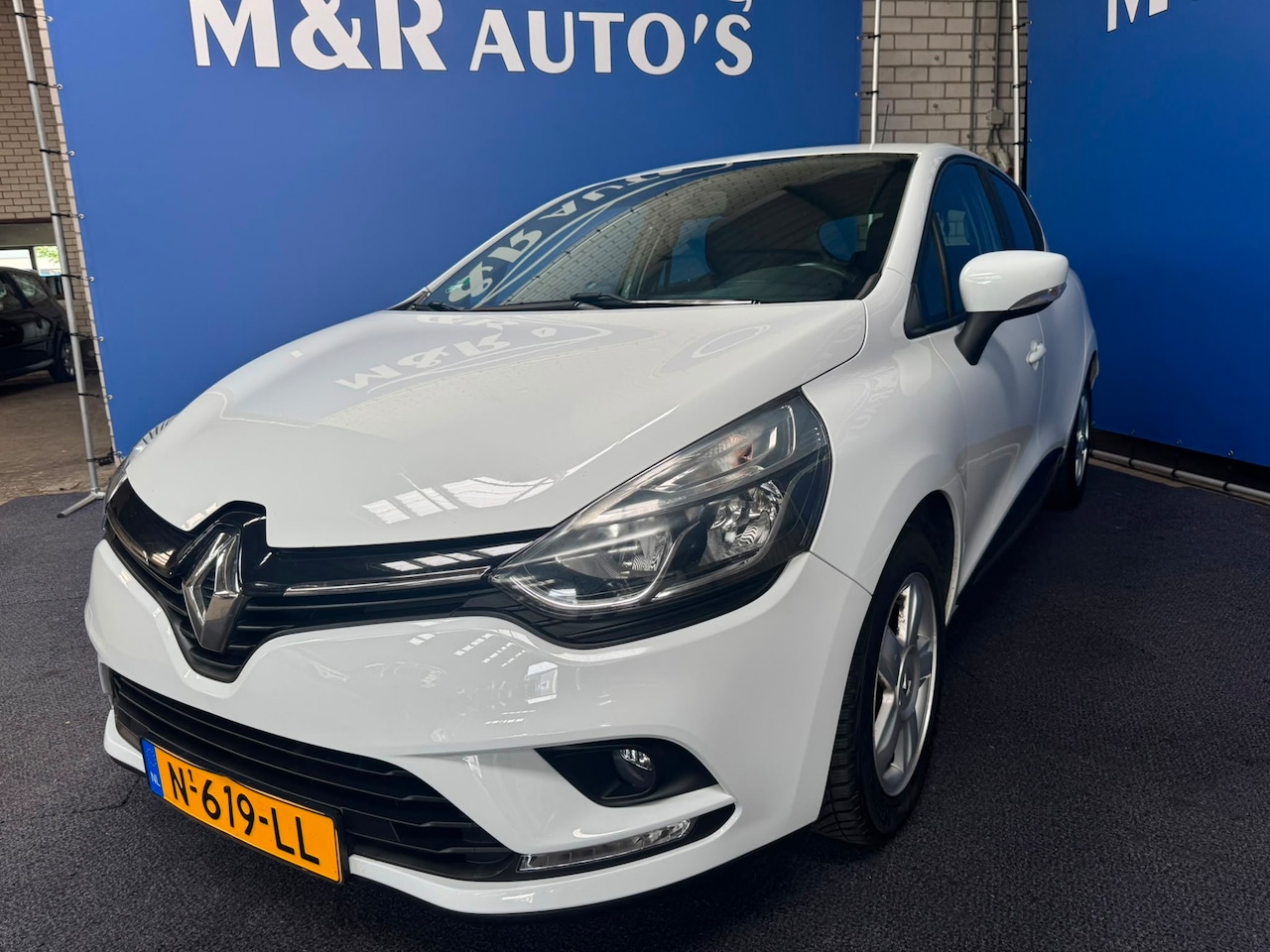 Renault Clio - 1.2 16V Nieuw Apk - AutoWereld.nl