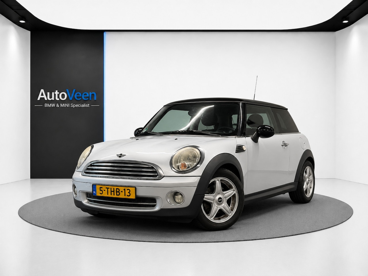 MINI 3-Deurs - 1.6 Cooper (STOELVERWARMING, AIRCO, LM-VELG, GOED ONDERHOUDEN) - AutoWereld.nl