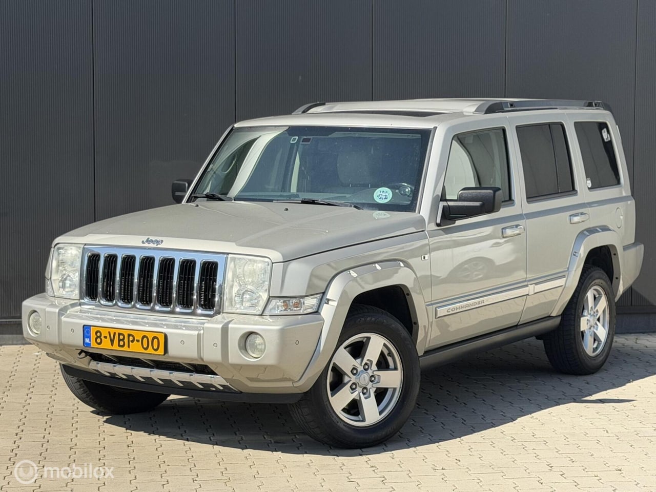Jeep Commander - 3.0 CRD Limited | GRIJS KENTEKEN | AUTOMAAT | - AutoWereld.nl