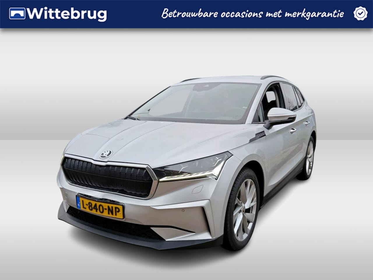 Skoda Enyaq iV - 60 First Edition / SOH 92%/ AUTOMAAT/ PARK.SENSOREN V+A/ CAMERA/ MEMORY SEAT/ STOELVERWARM - AutoWereld.nl