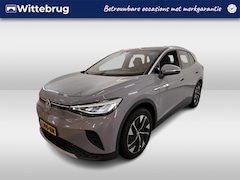 Volkswagen ID.4 - Life 77 kWh / SOH 90%/ AUTOMAAT/ TREKHAAK/ STOELVERWARM./ PARK.SENSOREN/ KEYLESS/ DIGITAL
