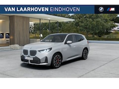BMW X3 - 30e xDrive M Sport Automaat / Trekhaak / Panoramadak / Sportstoelen / Comfort Access / Ada