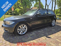 BMW 1-serie - 118d Corporate Business Line