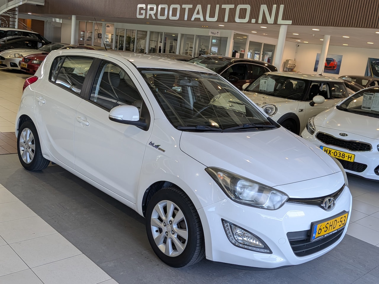 Hyundai i20 - 1.2i i-Deal Airco, Stuurbekrachtiging - AutoWereld.nl