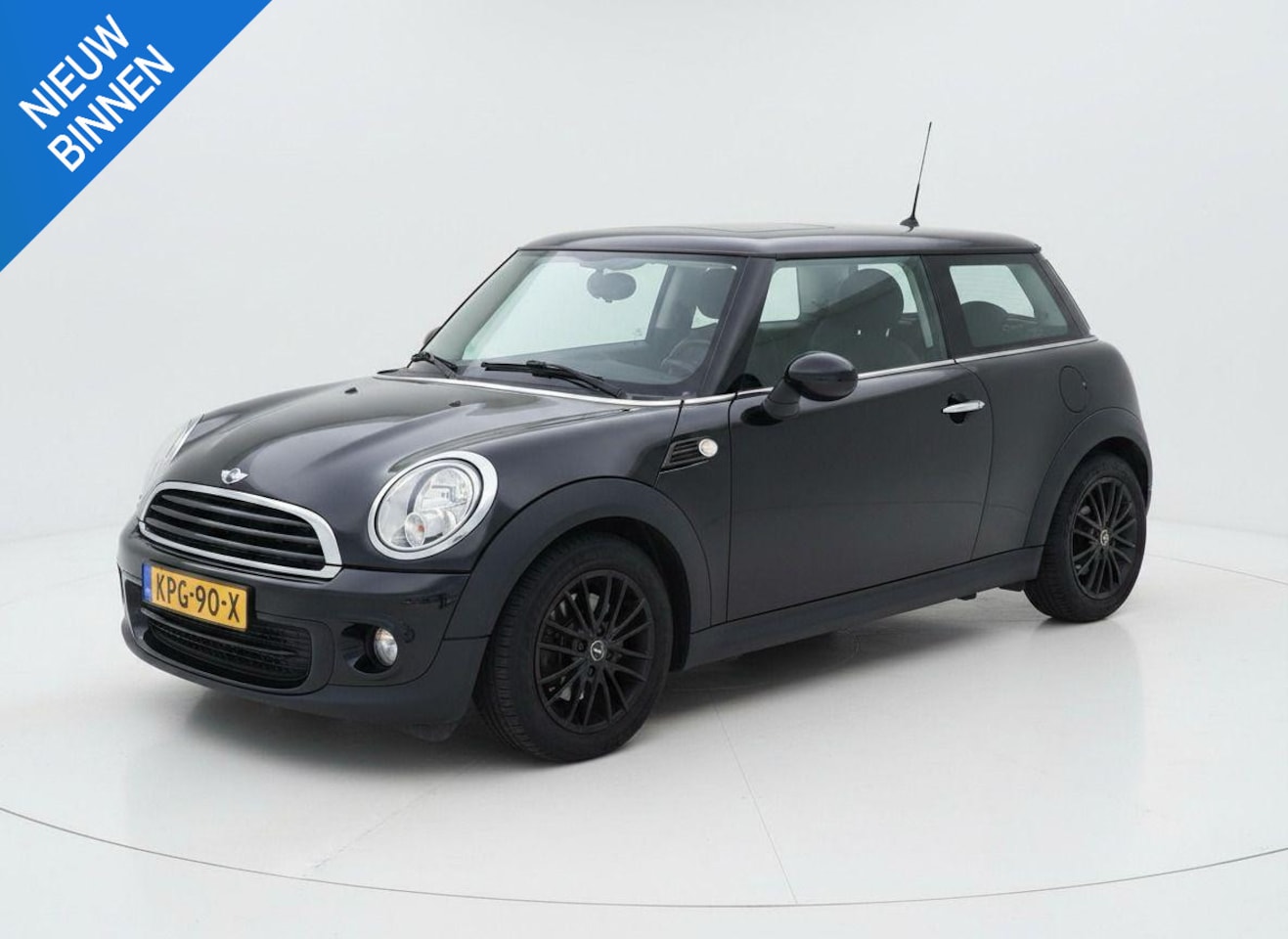 MINI 3-Deurs - 1.6 One Pepper Stoelverwarming/sfeerverl./Airco ijskoud/grote beurt en APK nieuw!! - AutoWereld.nl