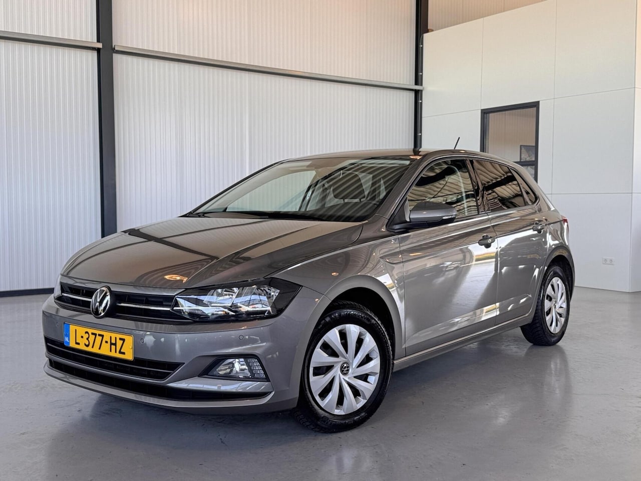 Volkswagen Polo - 1.0 TSI 70kW Comfortline|Executive|Adapt.Cruise|Navi|Trekhaak| - AutoWereld.nl
