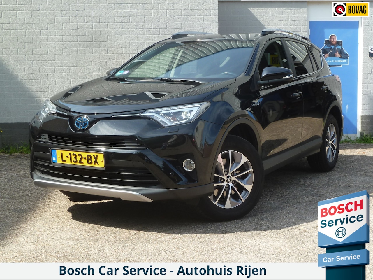 Toyota RAV4 - 2.5 Hybrid AWD Dynamic|Camera|Elektr.Achterklep|Stoelverwarming|Trekhaak|Lane-Assist|1650K - AutoWereld.nl