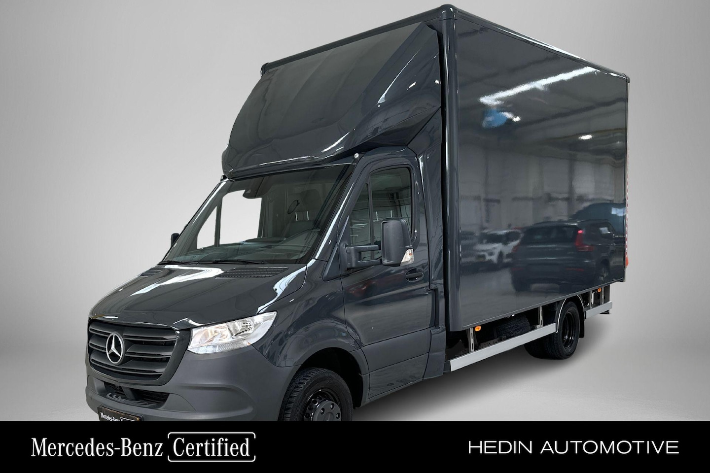 Mercedes-Benz Sprinter - 517 L3 Diesel Automaat Bakwagen | Distronic+ | Airco | Spoorassistent | Zijwindassistent - AutoWereld.nl