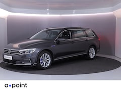Volkswagen Passat Variant - 1.4 TSI PHEV GTE Business 218 pk Automaat (DSG) | Navigatie | Trekhaak (wegklapbaar) | Par