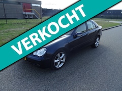 Mercedes-Benz C-klasse - 180 Elegance