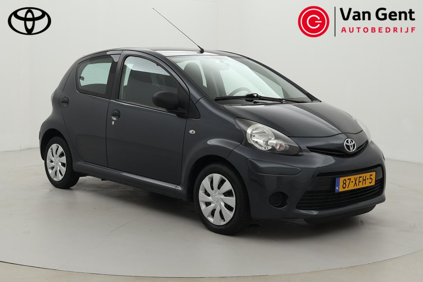 Toyota Aygo - 1.0 VVT-i Comfort | Origineel NL | Airco | Elektrische ramen voor | 5-deurs - AutoWereld.nl