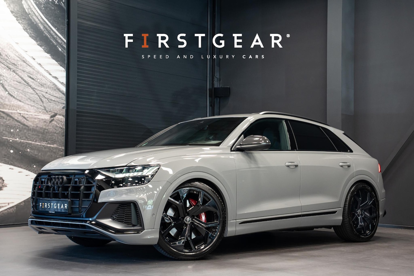 Audi Q8 - 4.0 TFSI SQ8 quattro *Bang & Olufsen / Panorama / Vierwielbesturing / HUD / Surround-view - AutoWereld.nl