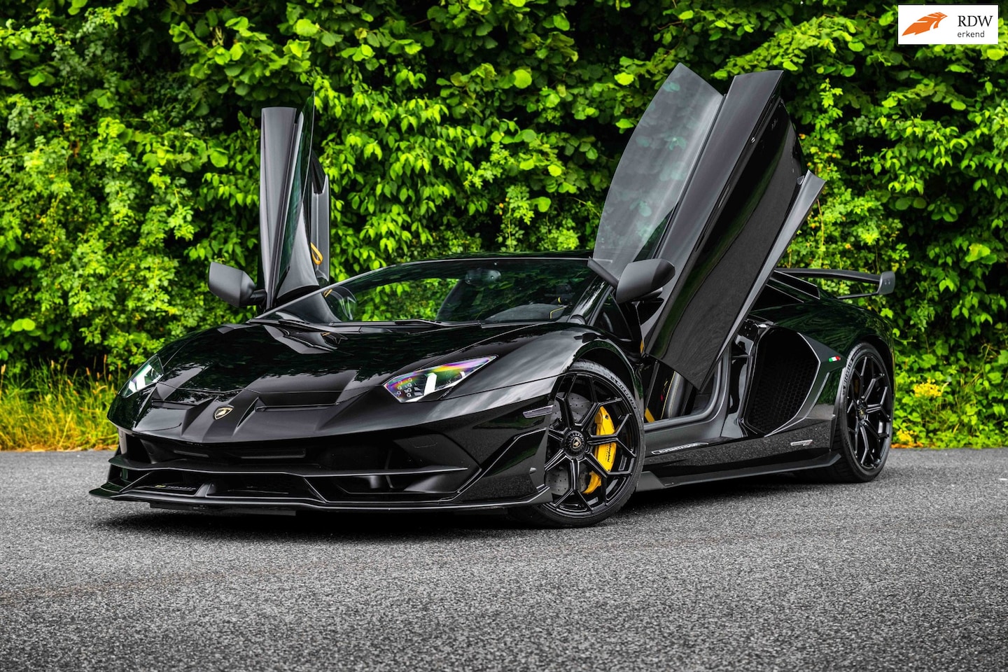 Lamborghini Aventador - SVJ V12 1 DI 900 Full PPF - AutoWereld.nl
