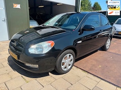 Hyundai Accent - 1.4i Dynamic Joy AIRCO Rijdt perfect