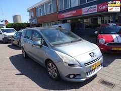 Peugeot 5008 - 1.6 VTi ST Premiere 7p./Airco/Panodak/Nieuw APK