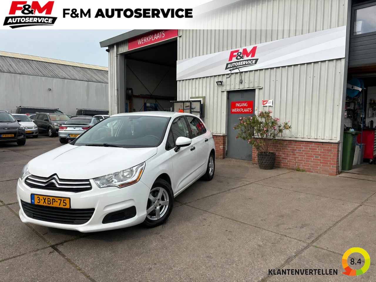 Citroën C4 - 1.2 PureTech Exclusive Airco, cruise, trekhaak - AutoWereld.nl