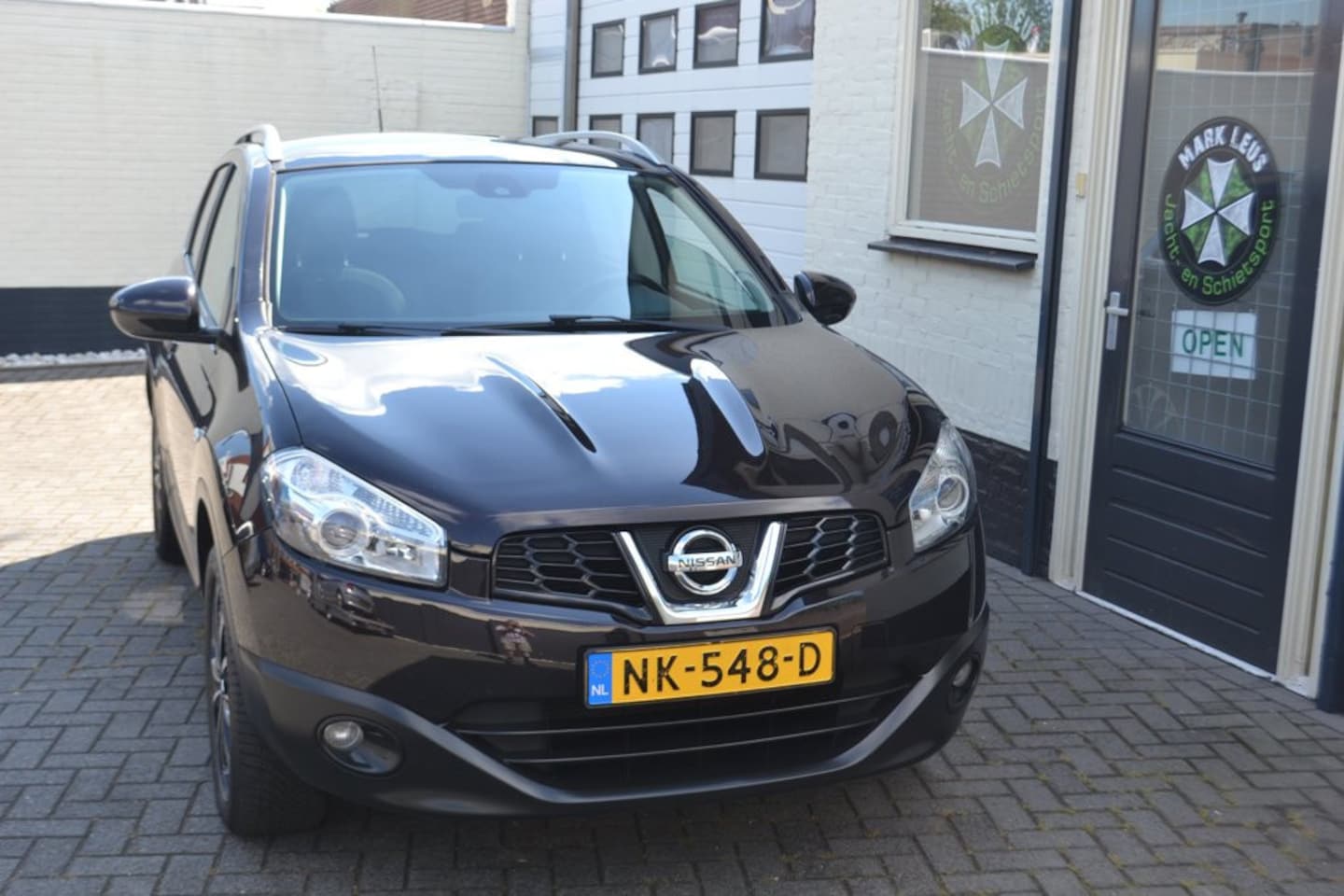 Nissan Qashqai - 1.6 Visia/Panorama/Climatecont/Cruise - AutoWereld.nl