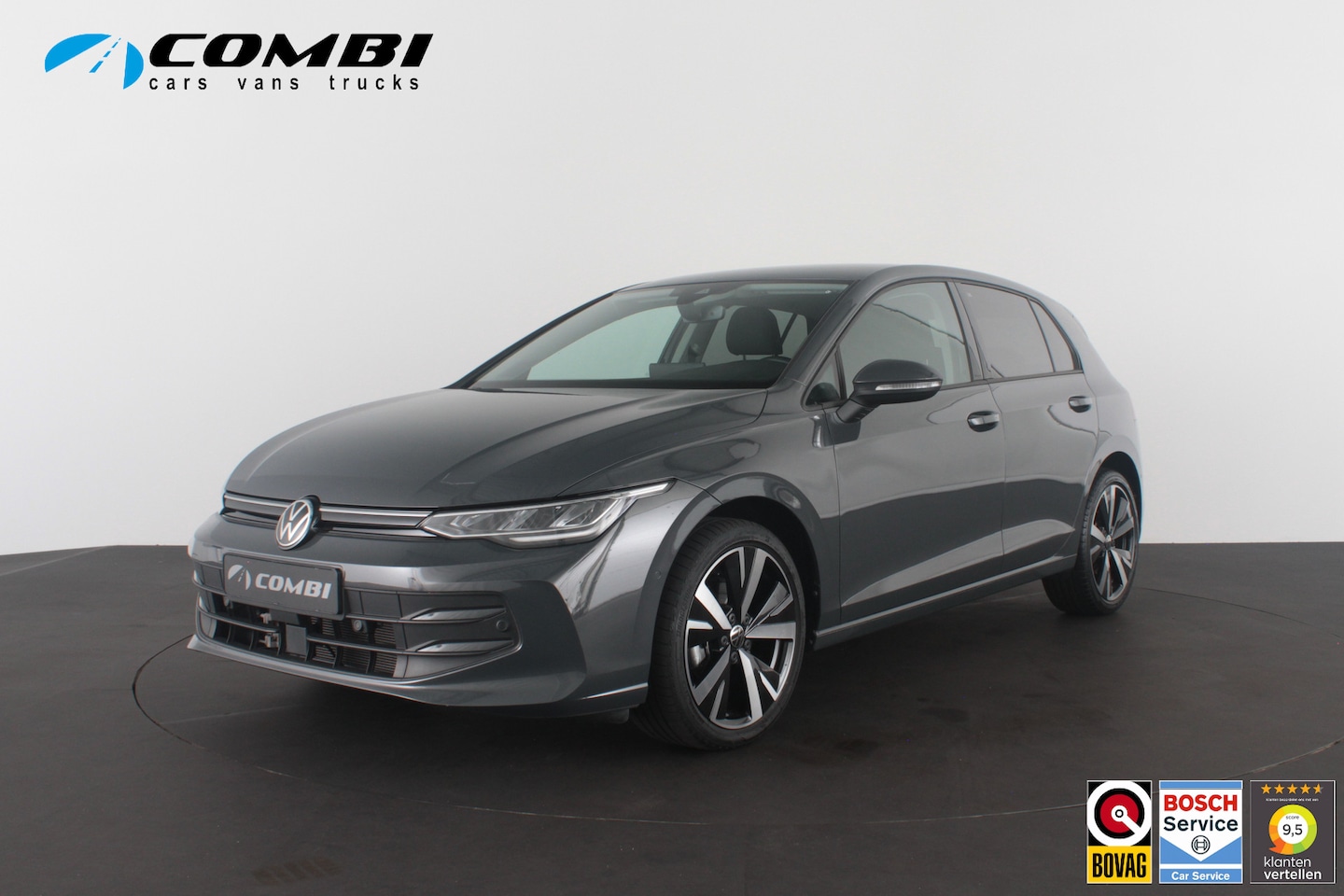 Volkswagen Golf - 1.5 eTSI Life Edition > 18 inch/Dolphin Gray/Sfeerverlichting/Travel assist... - AutoWereld.nl