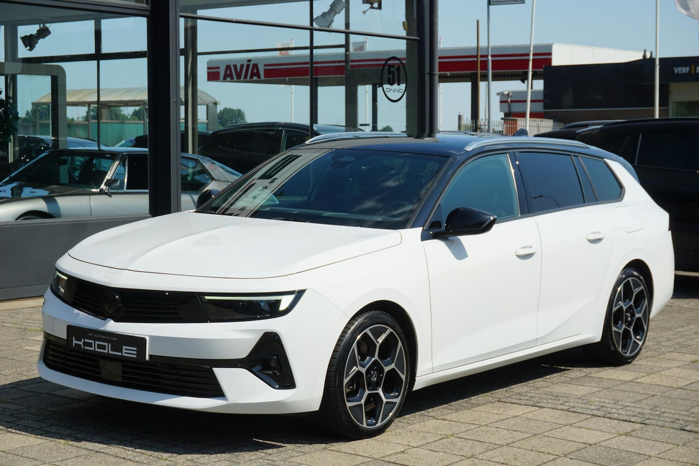 Opel Astra Sports Tourer - 1.6 Turbo Plug In Hybrid GSe 1.6 Turbo Plug In Hybrid GSe - AutoWereld.nl