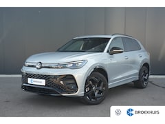 Volkswagen Tiguan - 1.5 eHybrid R-Line Edition | Trekhaak | Panorama | DCC | Camera |