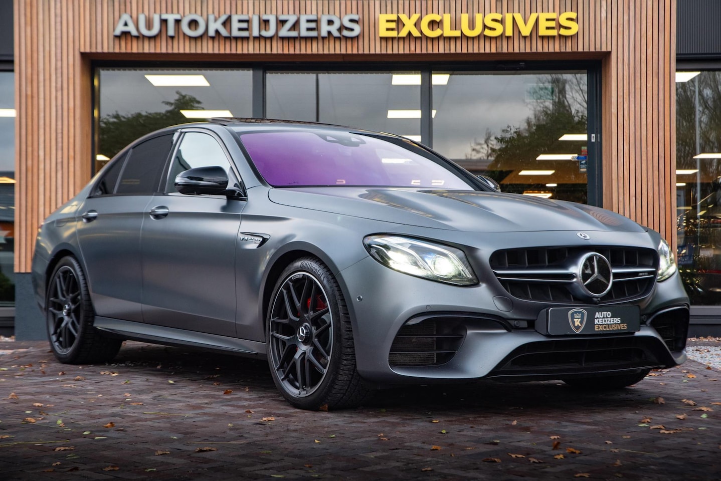 Mercedes-Benz E-klasse - AMG 63 4MATIC Schuifdak HUD Stoelvent. 360camera Burmester Memory Stoelventil. - AutoWereld.nl