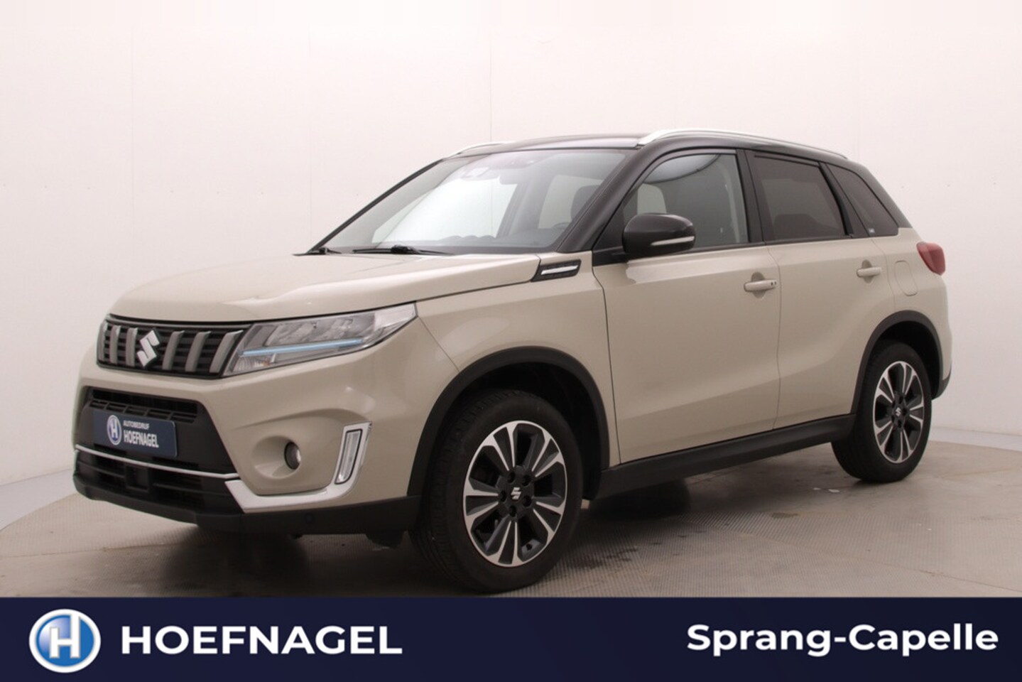 Suzuki Vitara - 1.4 Boosterjet Style Smart Hybrid | Trekhaak | Schuifdak | Camera | Adapative Cruise | Nav - AutoWereld.nl