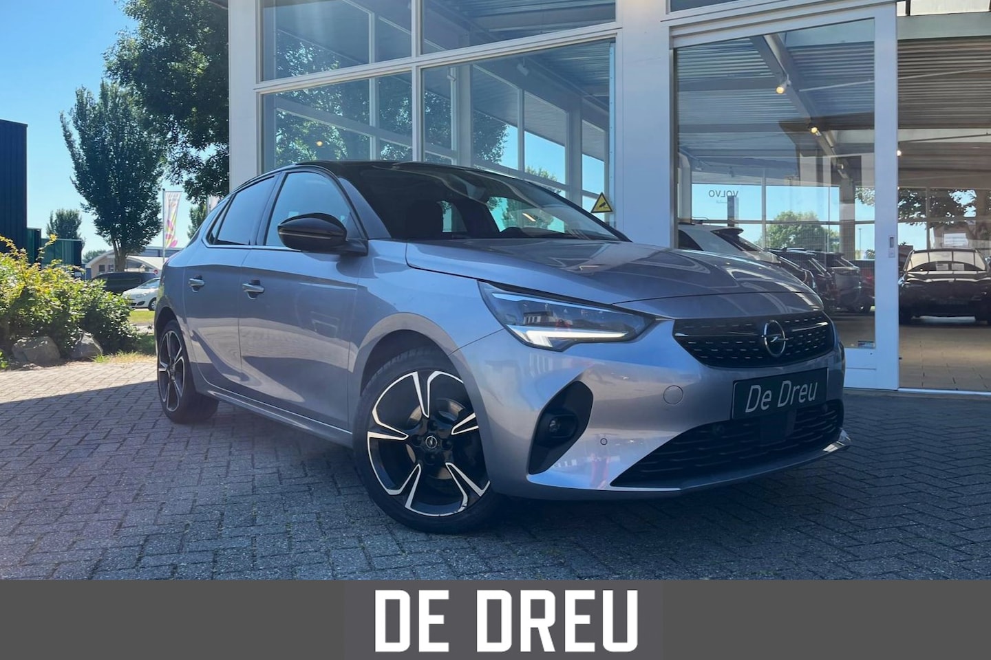 Opel Corsa - 1.2 Elegance GS Line | INCL GARANTIE | NIEUWE DIS RIEM | PANO | TREKHAAK | CAMERA | - AutoWereld.nl