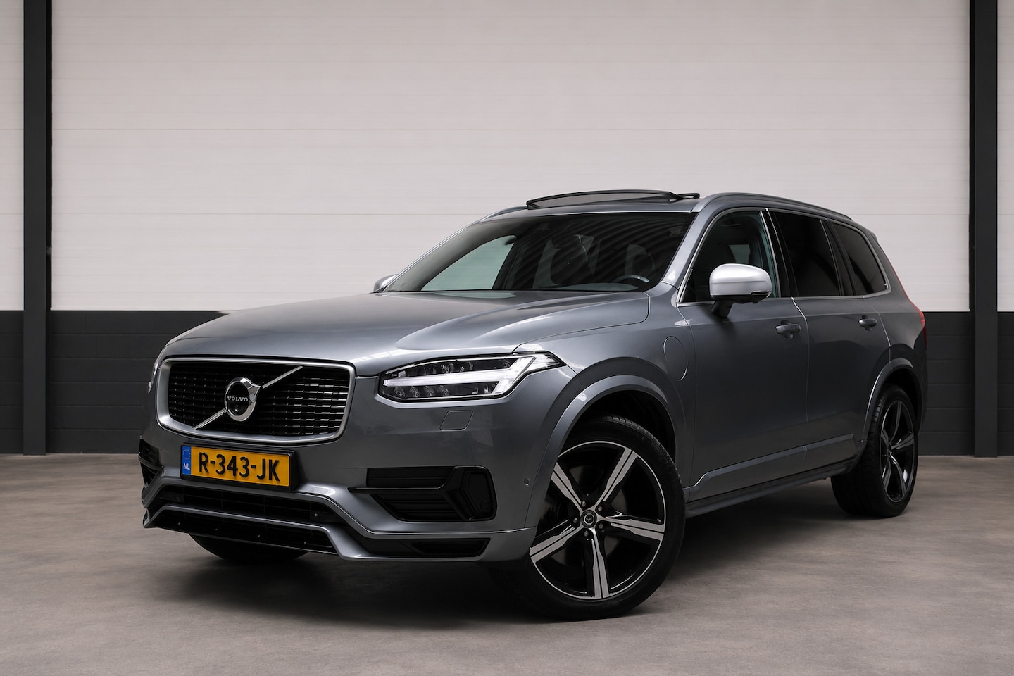 Volvo XC90 - 2.0 T8 Twin Engine AWD R Design Pano Memory 7P - AutoWereld.nl