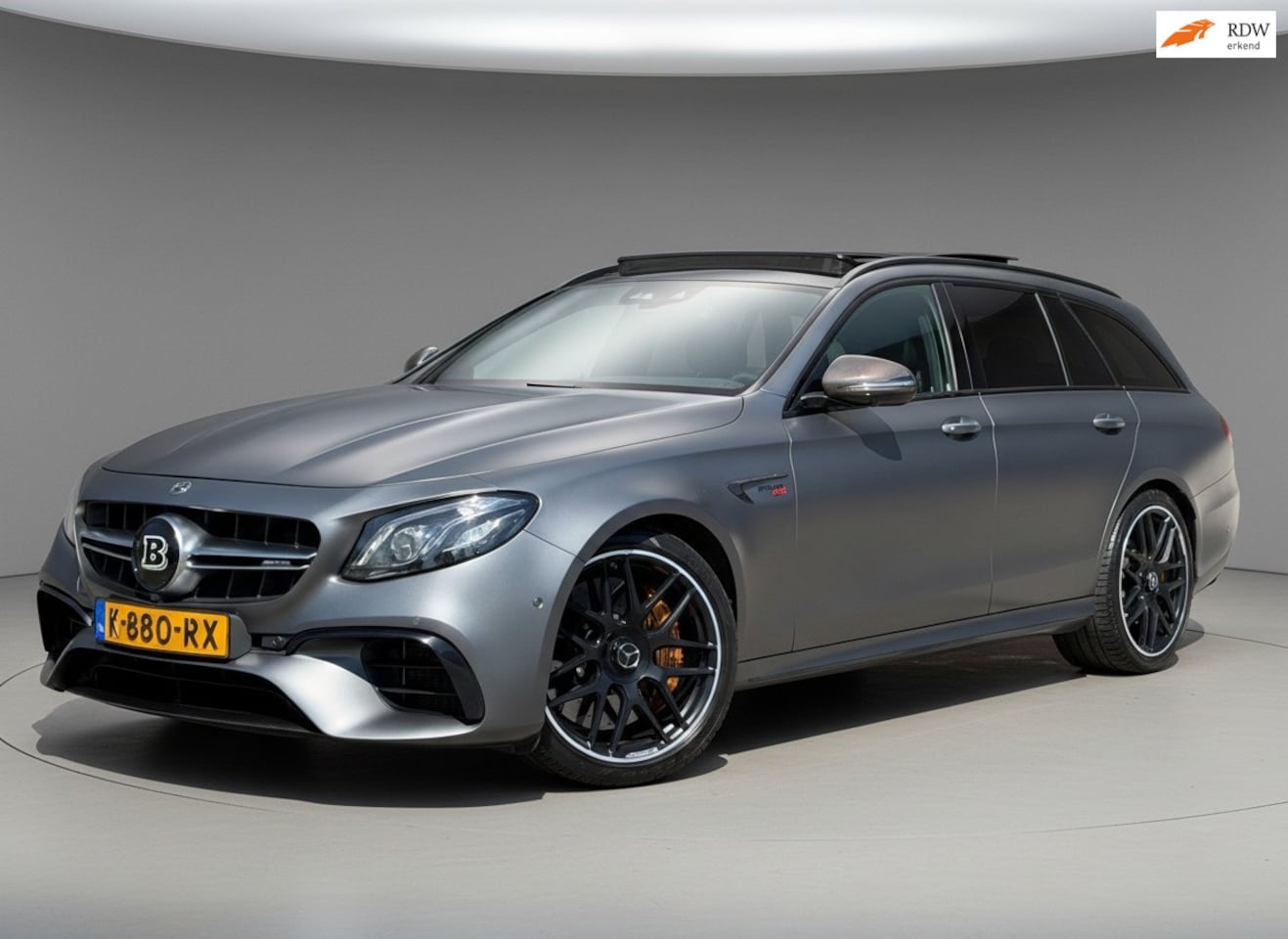 Mercedes-Benz E-klasse Estate - AMG 63 S 4MATIC Premium Plus|Brabus 700|Keramisch|kuipstoelen|Stoelventilatie|Soft-close|T - AutoWereld.nl