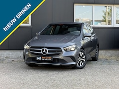 Mercedes-Benz B-klasse - 180 Bus. Sol./Camera/Stoelverw/LED/Widescreen/El achterklep/Apple carplay