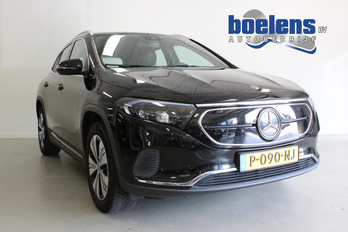 Mercedes-Benz EQA - 250 Business Solution Luxury 67 kWh | 18'LMV | SFEER | NAVIGATIE | STOEL-VERW | CAMERA | D - AutoWereld.nl